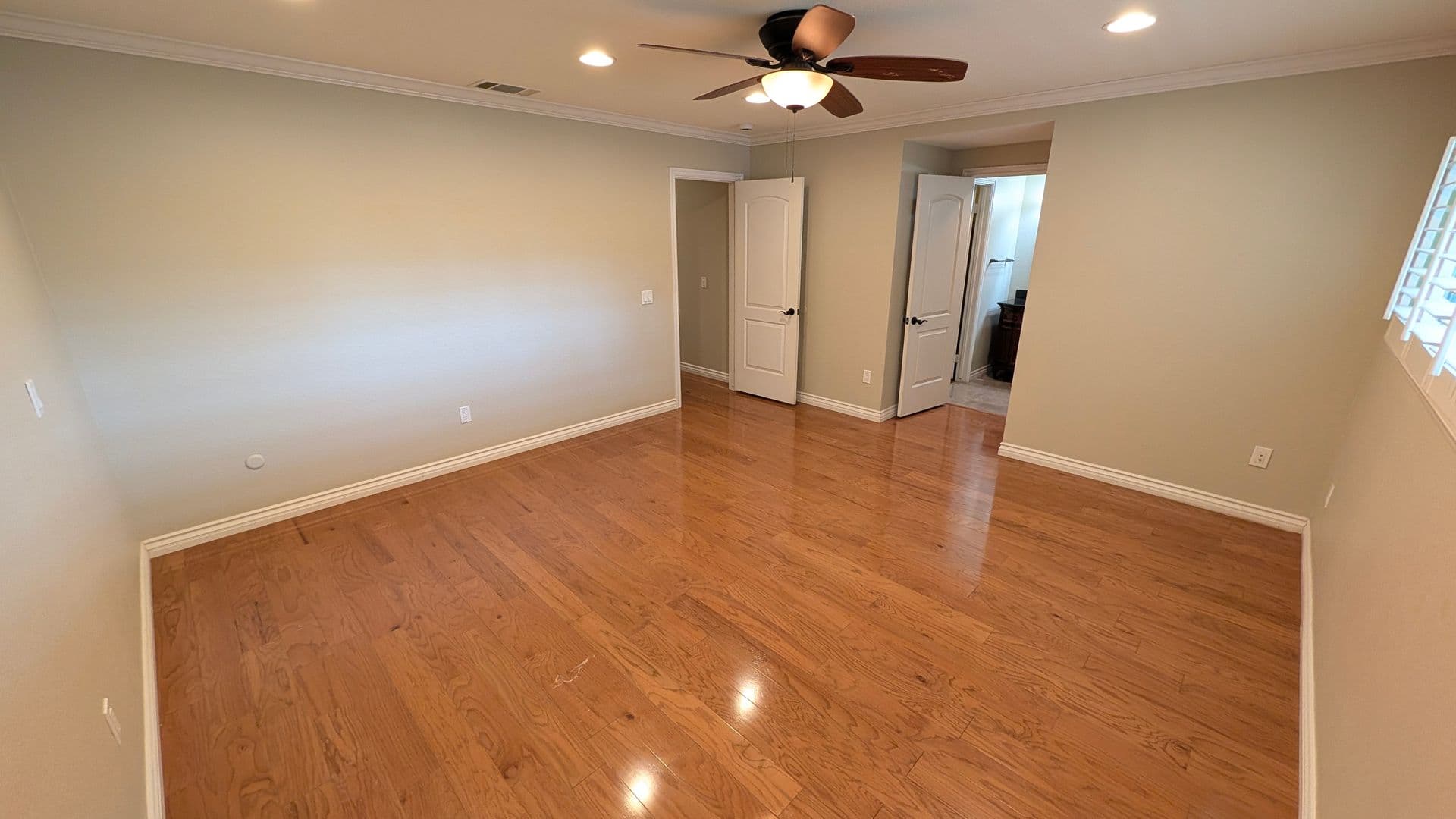 Riverside House: 1460 Timberlane Dr