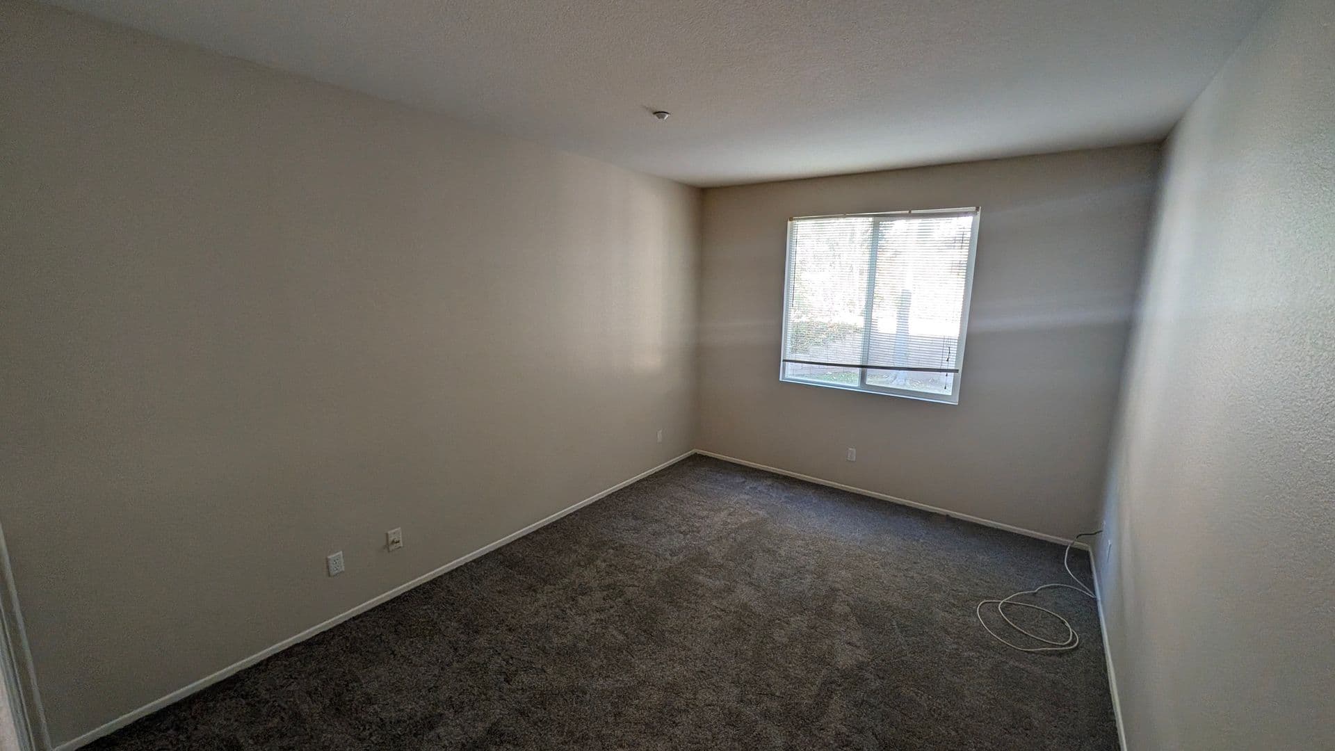 Riverside House: 6370 Claridge Dr
