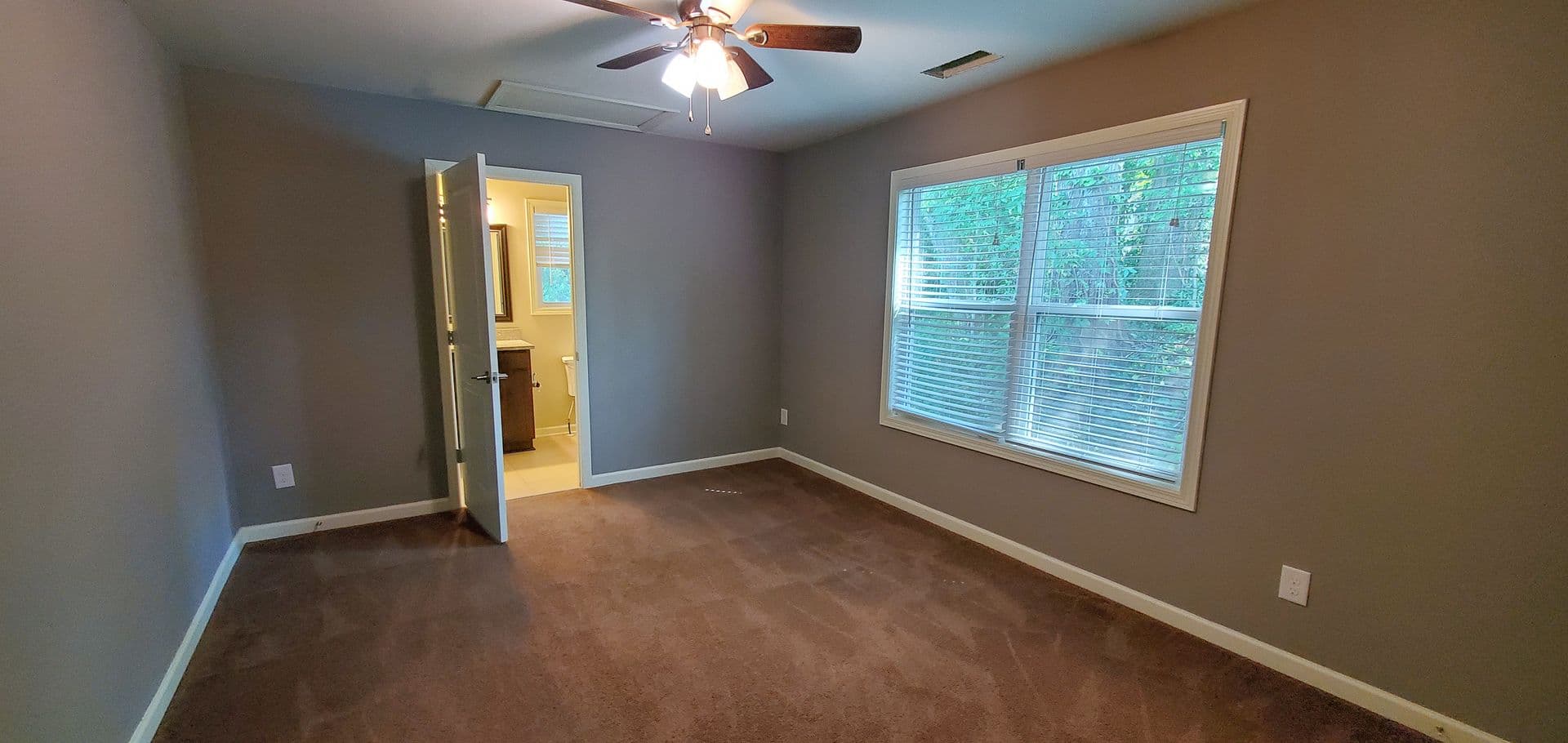 Athens House: 424 Georgia Dr