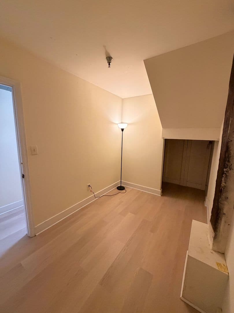 Athens Apartment: 580 E Broad St