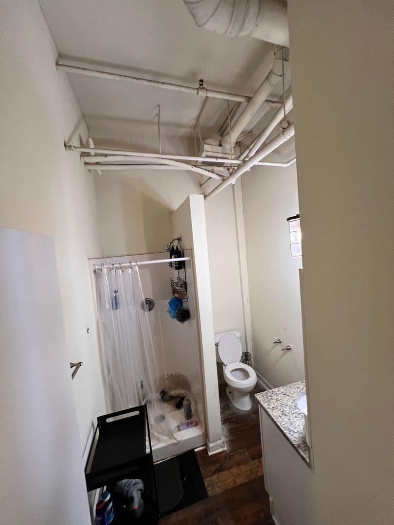 Athens Apartment: 580 E Broad St
