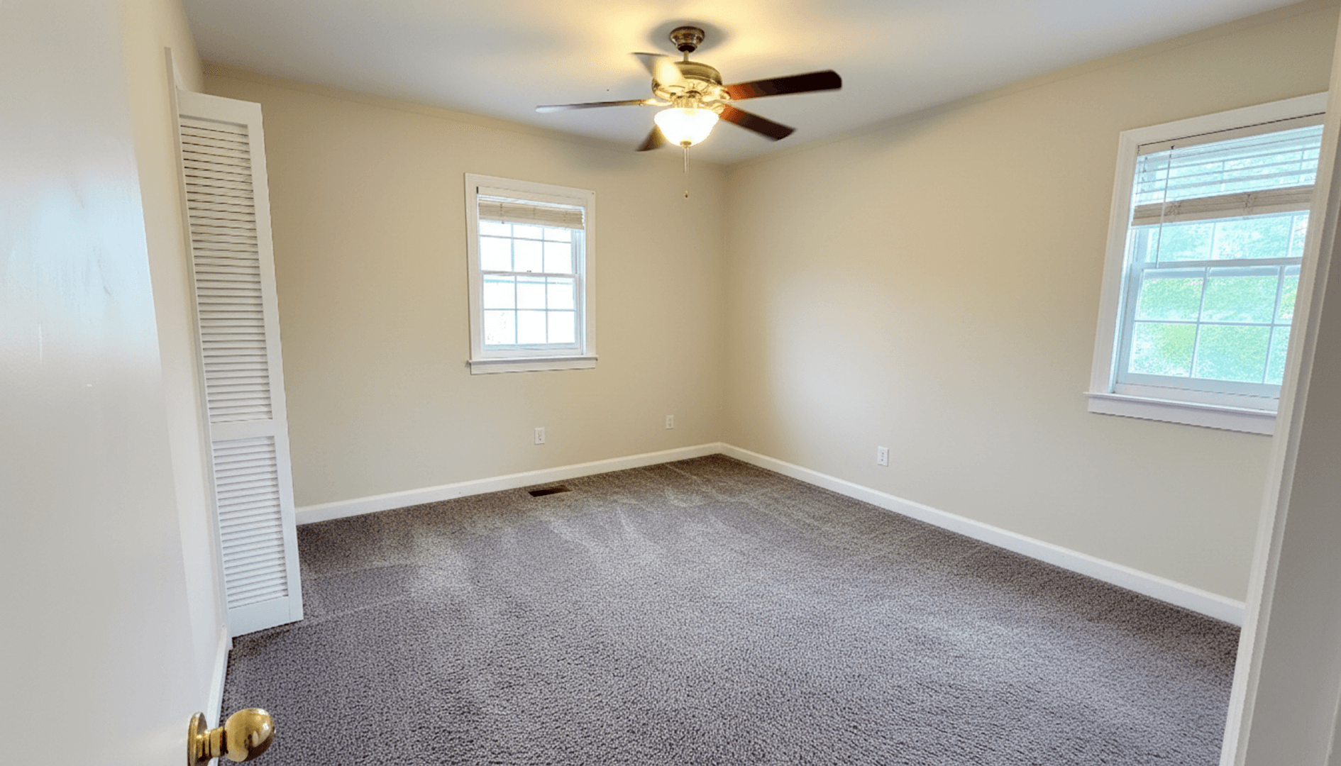 Athens Condo: 935 Baxter St