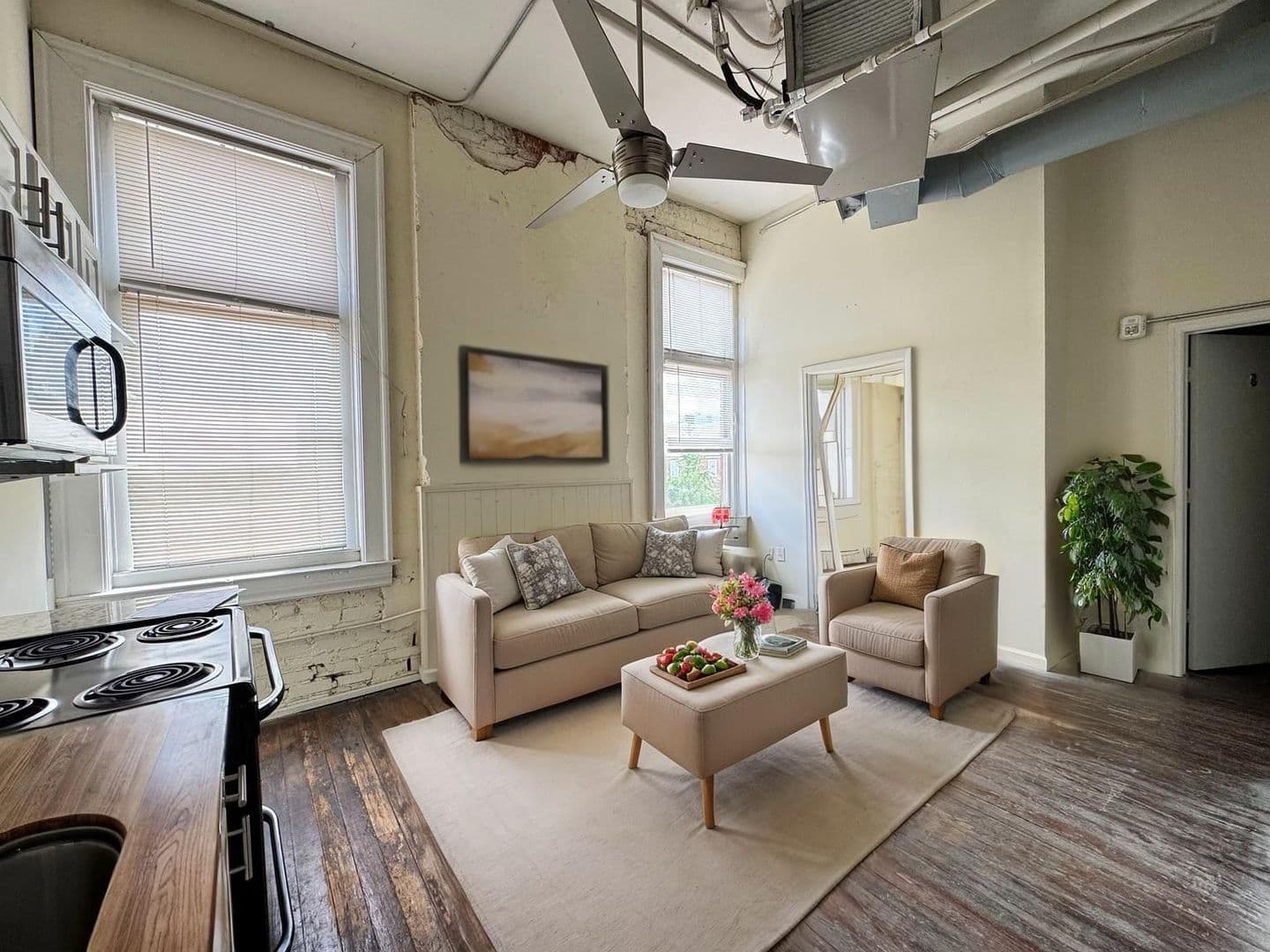 Athens Apartment: 580 E Broad St