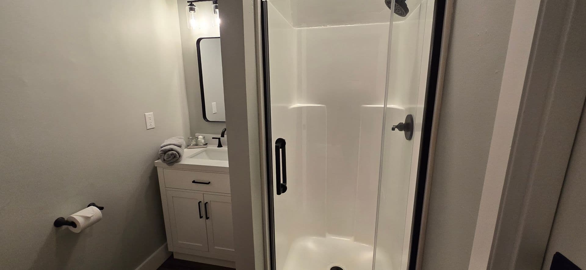 Athens Apartment: 580 E Broad St
