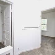 Akron House: 796 Brown St