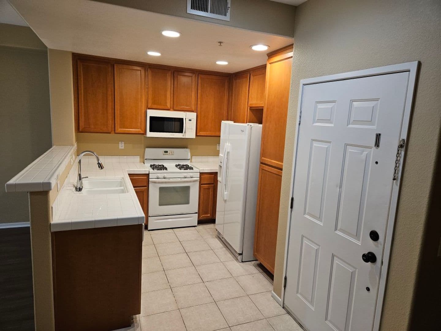 Chula Vista Condo: 1241 Santa Cora Ave. #328