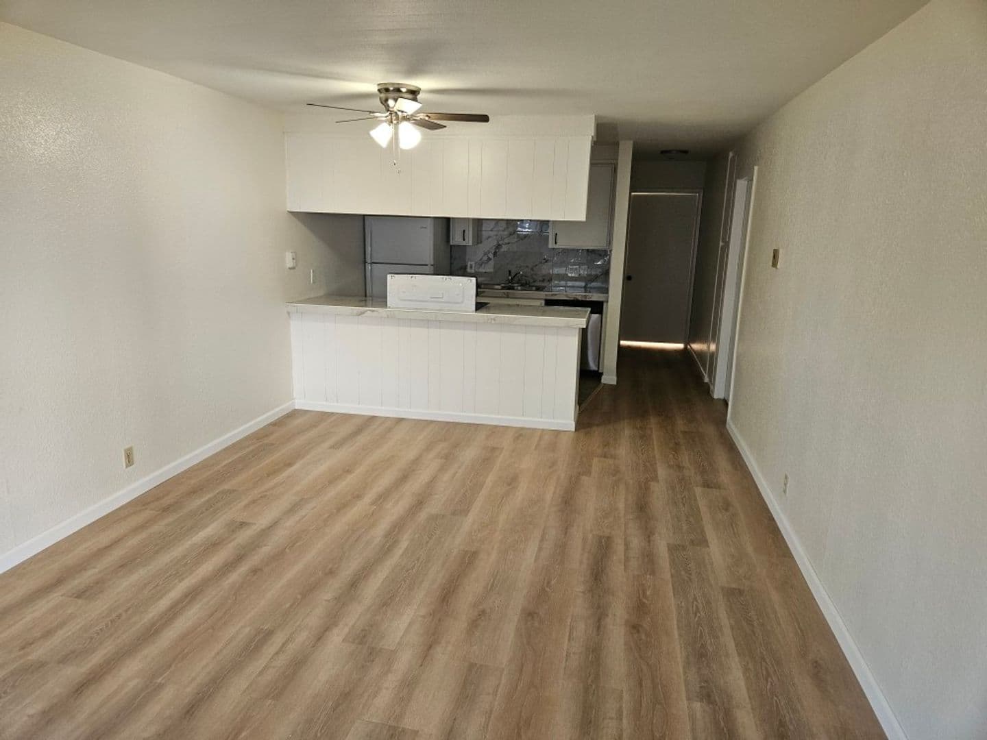 Spring Valley Apartment: 9721 Dale Ave