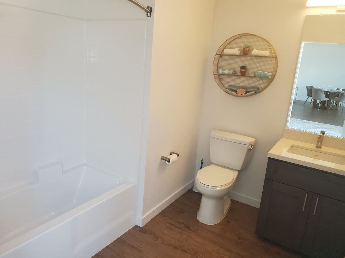 San Diego Apartment: 1836 Columbia Street