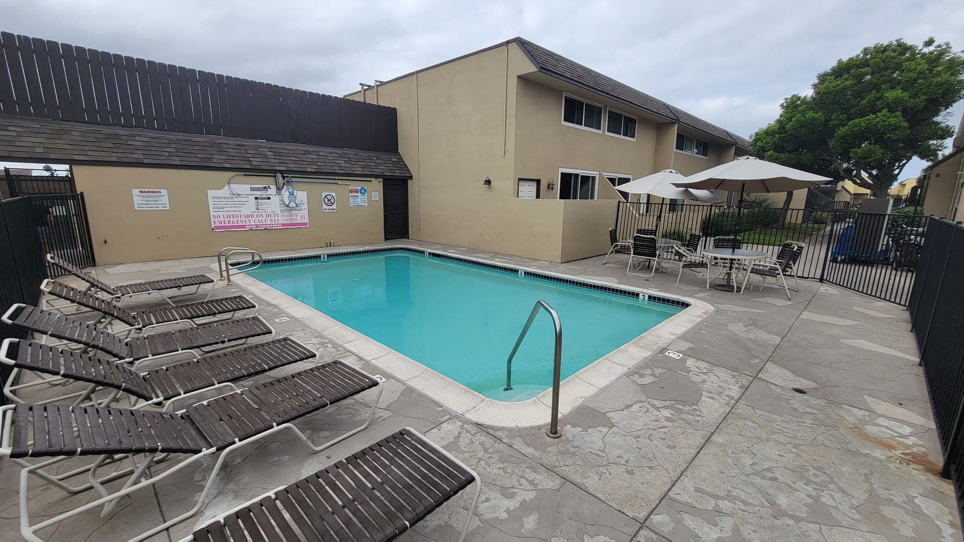 San Diego Condo: 6555 Mount Ada Rd Unit 123