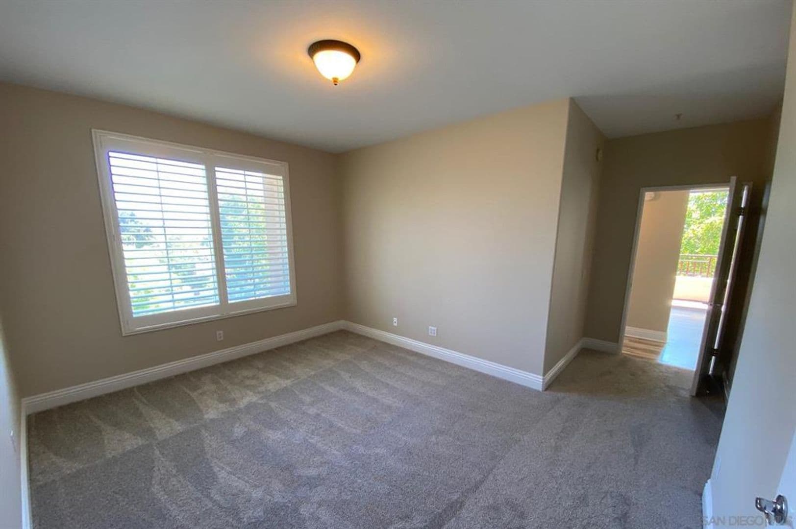 San Diego Condo: 12376 Carmel Country Rd Unit 207