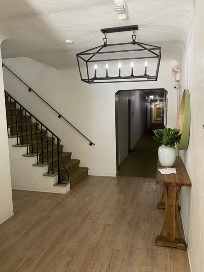 Long Beach Apartment: 409 W. 3rd Street