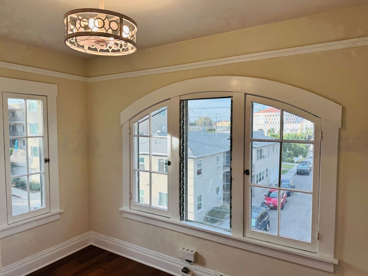 Long Beach Apartment: 2202-2230 E. Lowena Dr