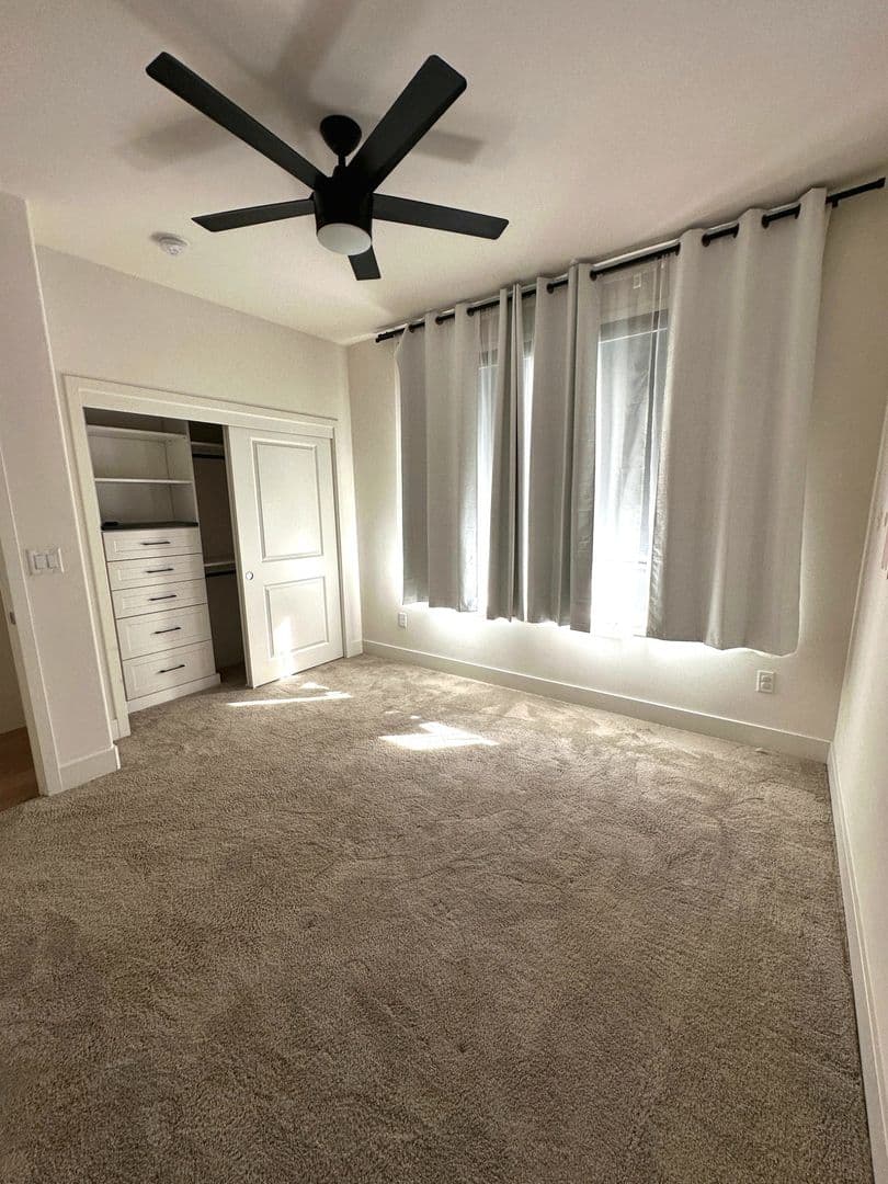 Daly City House: 156 Harvest Street