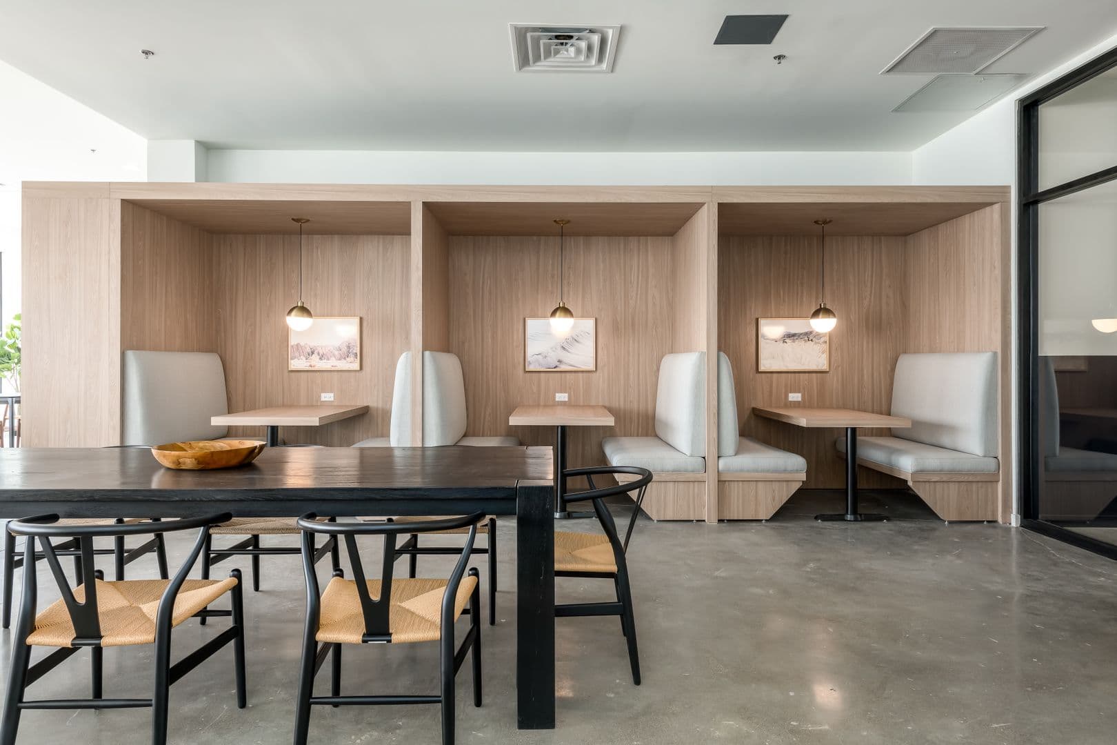 Chicago Apartment: 1407 West 15th Street