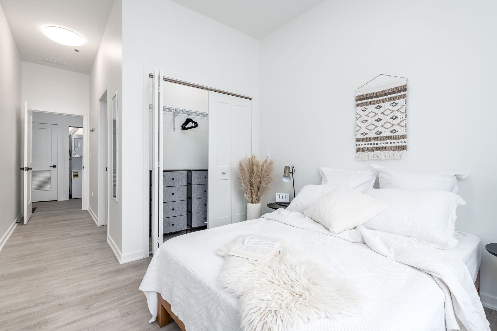 Chicago Apartment: 1407 West 15th Street