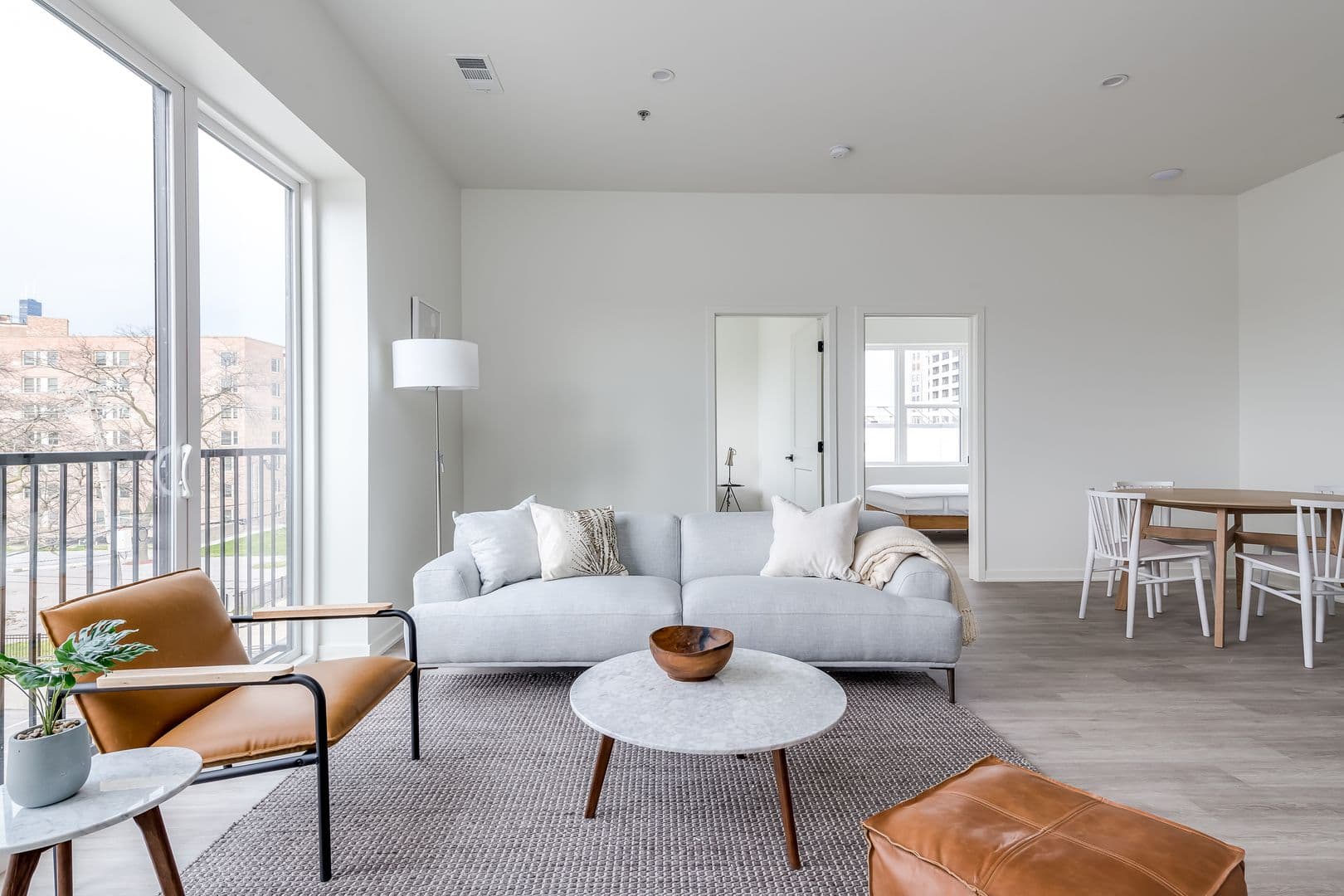 Chicago Apartment: 1407 West 15th Street
