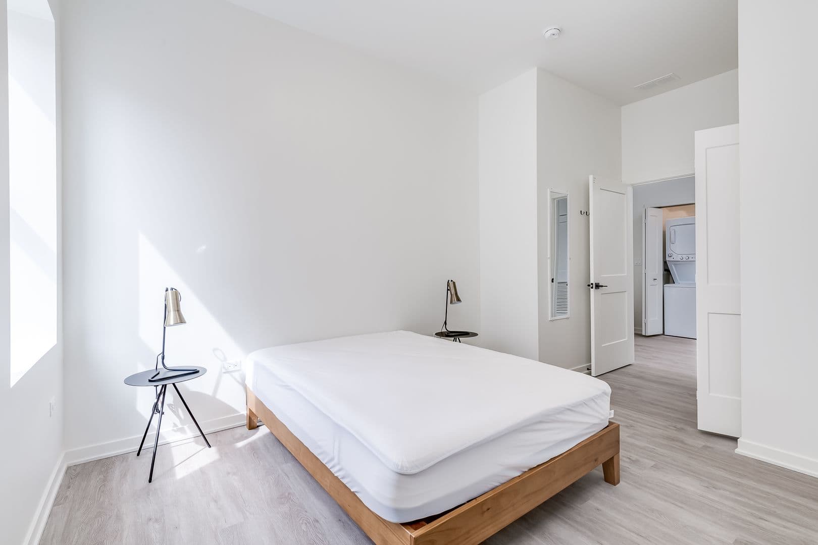 Chicago Apartment: 1407 West 15th Street