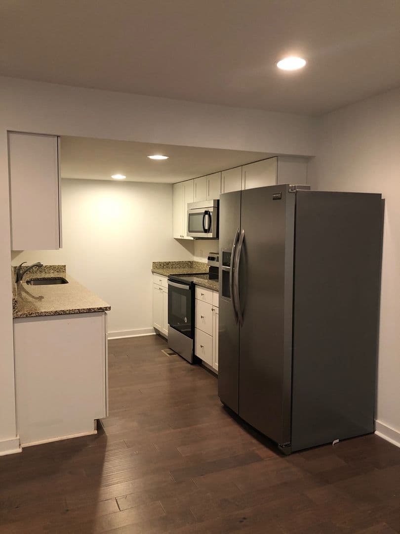 Athens House: 155 Woodstone Drive