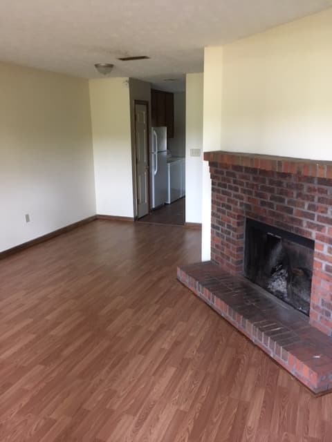 Athens Apartment: 315 Epps Bridge Road