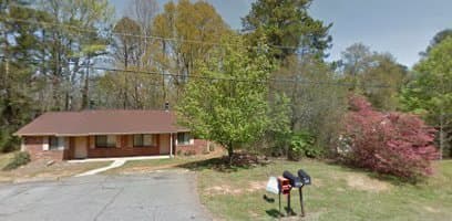 Athens Apartment: 135 Windy Hill Court