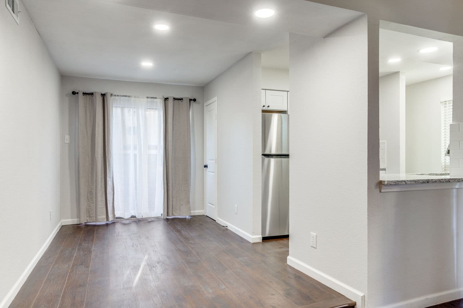 Dallas Condo: 9730 Whitehurst