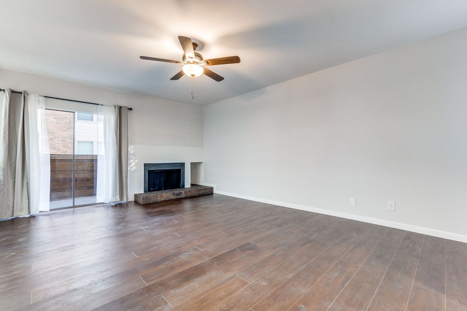 Dallas Condo: 9730 Whitehurst