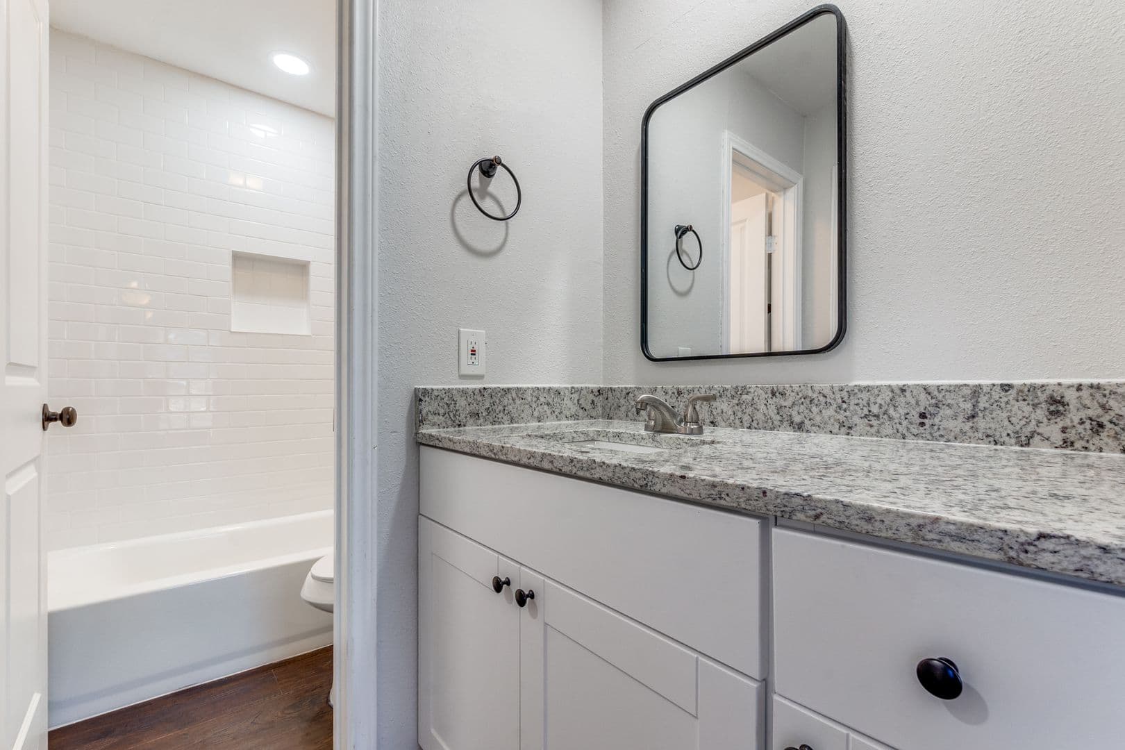 Dallas Condo: 9730 Whitehurst