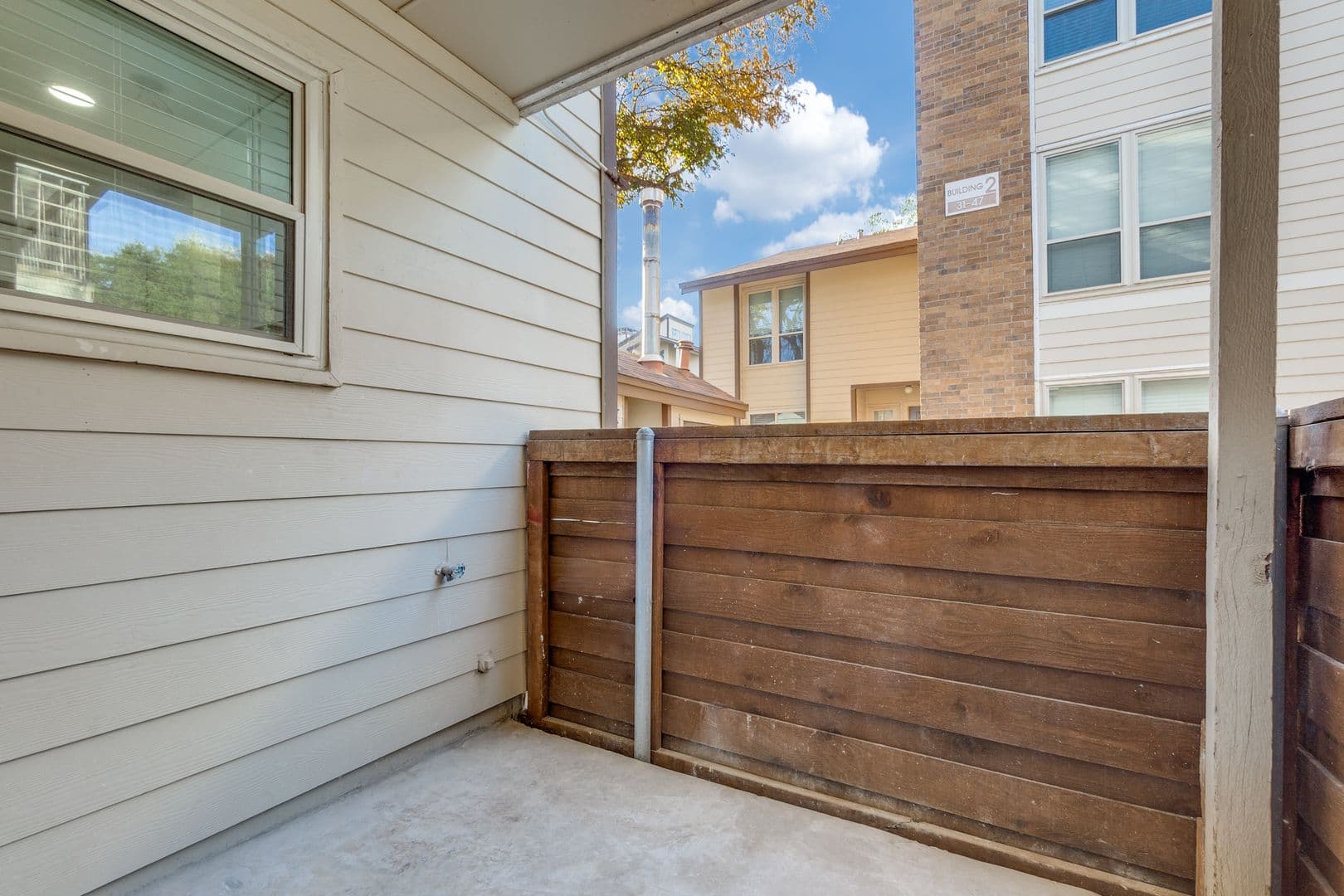 Dallas Condo: 9730 Whitehurst