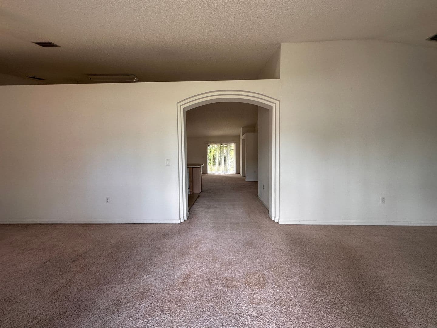 Palm Coast House: 33 Rybark Lane