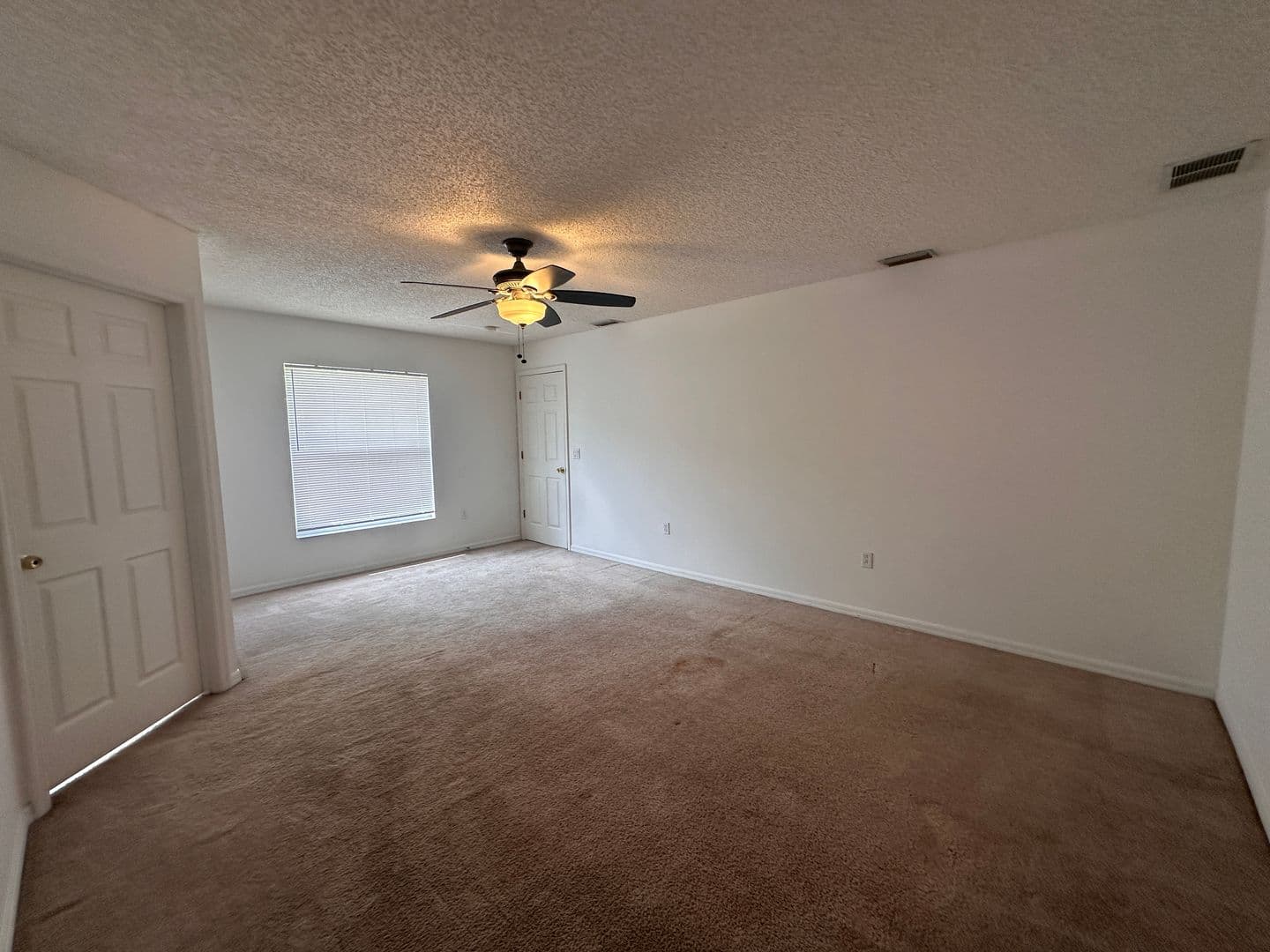 Palm Coast House: 33 Rybark Lane