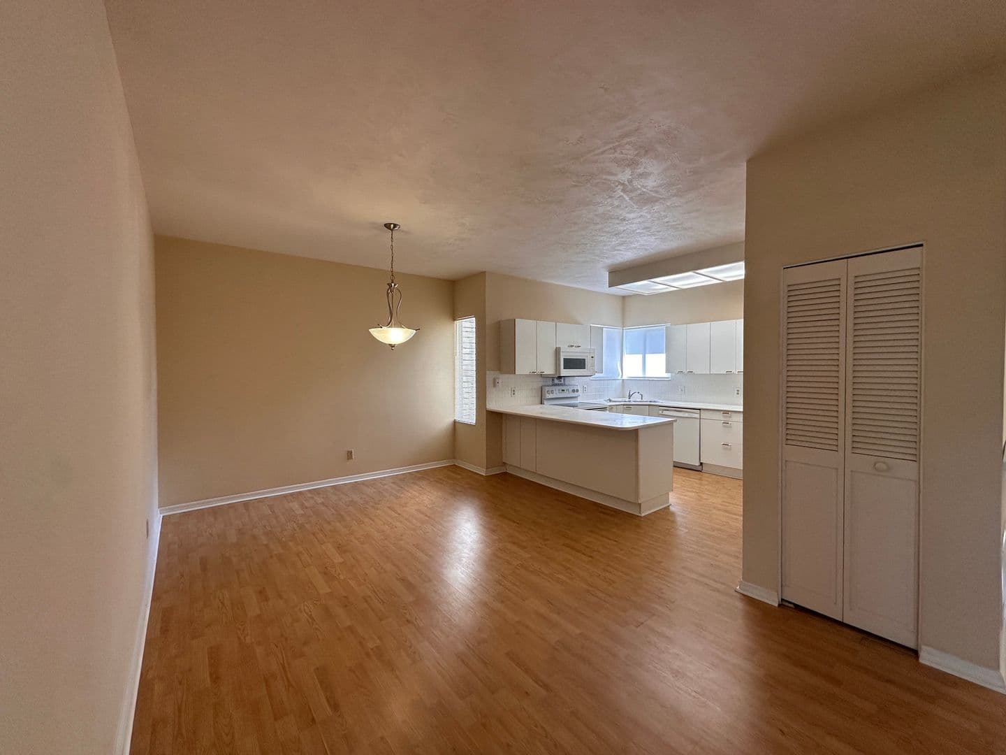 Ormond Beach Condo: 35 Magnolia Dr S