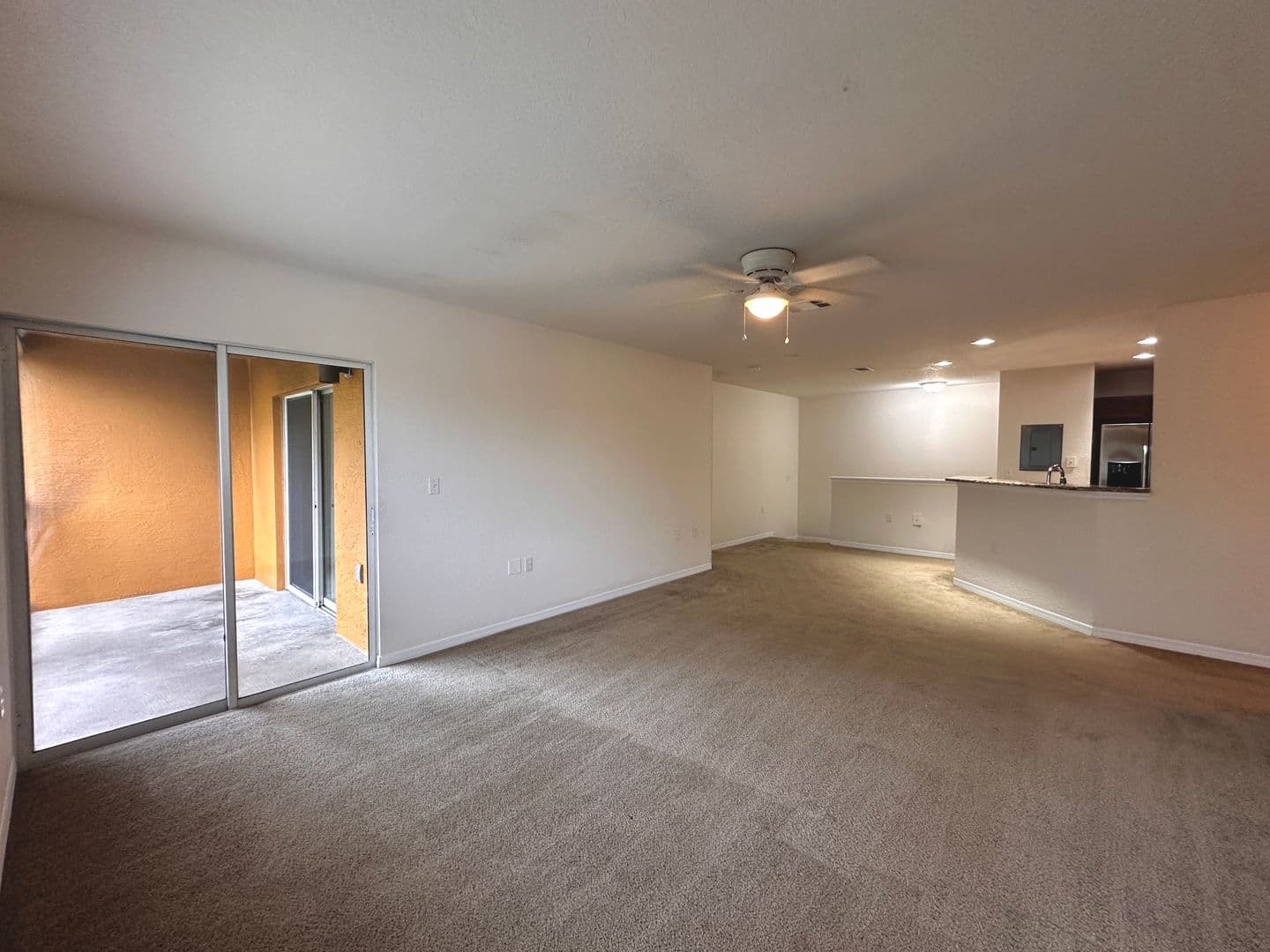 Bunnell Condo: 4600 E Moody Blvd 13 N
