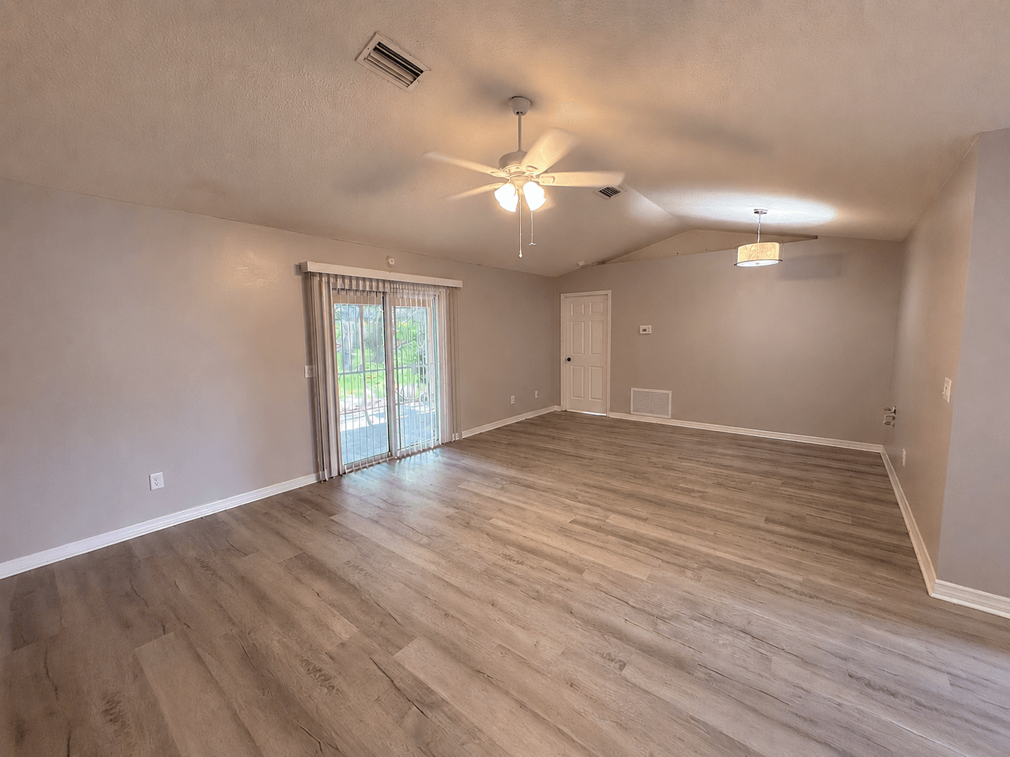 Palm Coast House: 53 Birchwood Dr.
