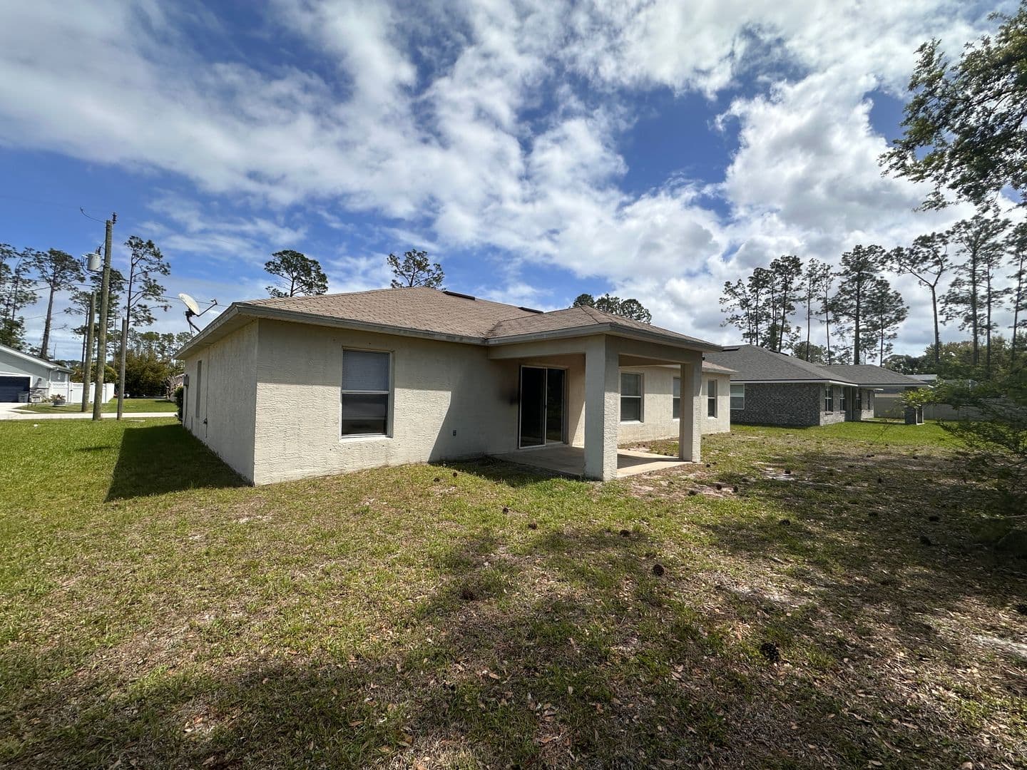 Palm Coast House: 33 Rybark Lane