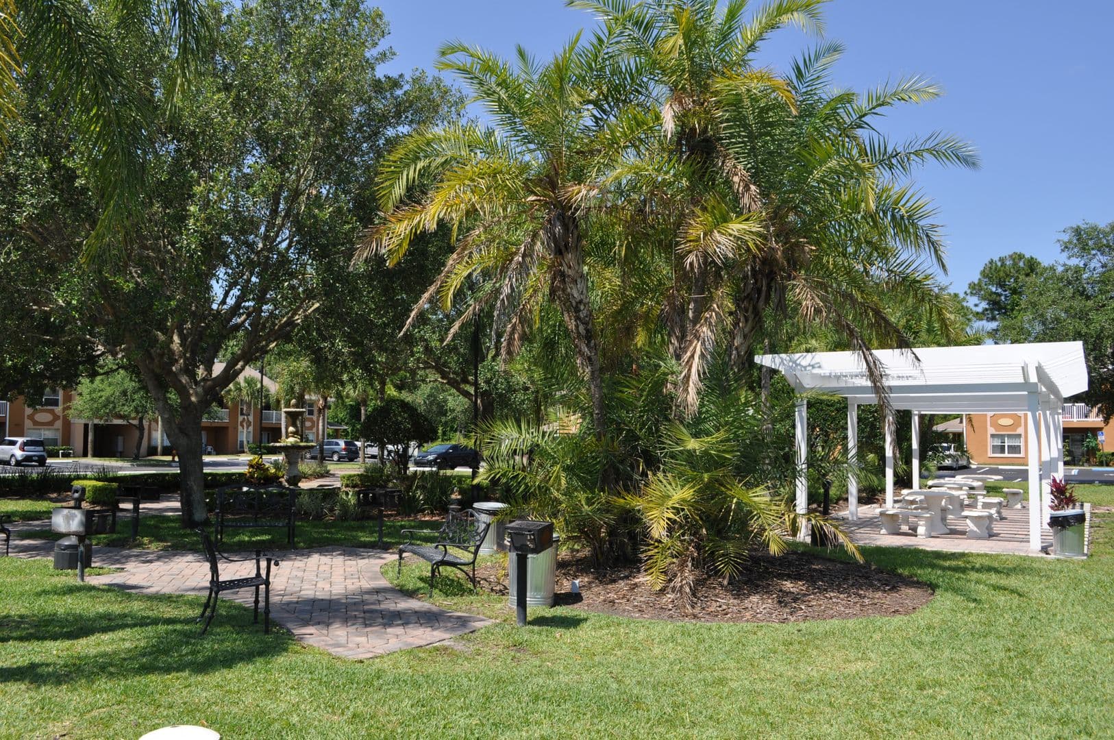 Bunnell Condo: 4600 E Moody Blvd 13 N