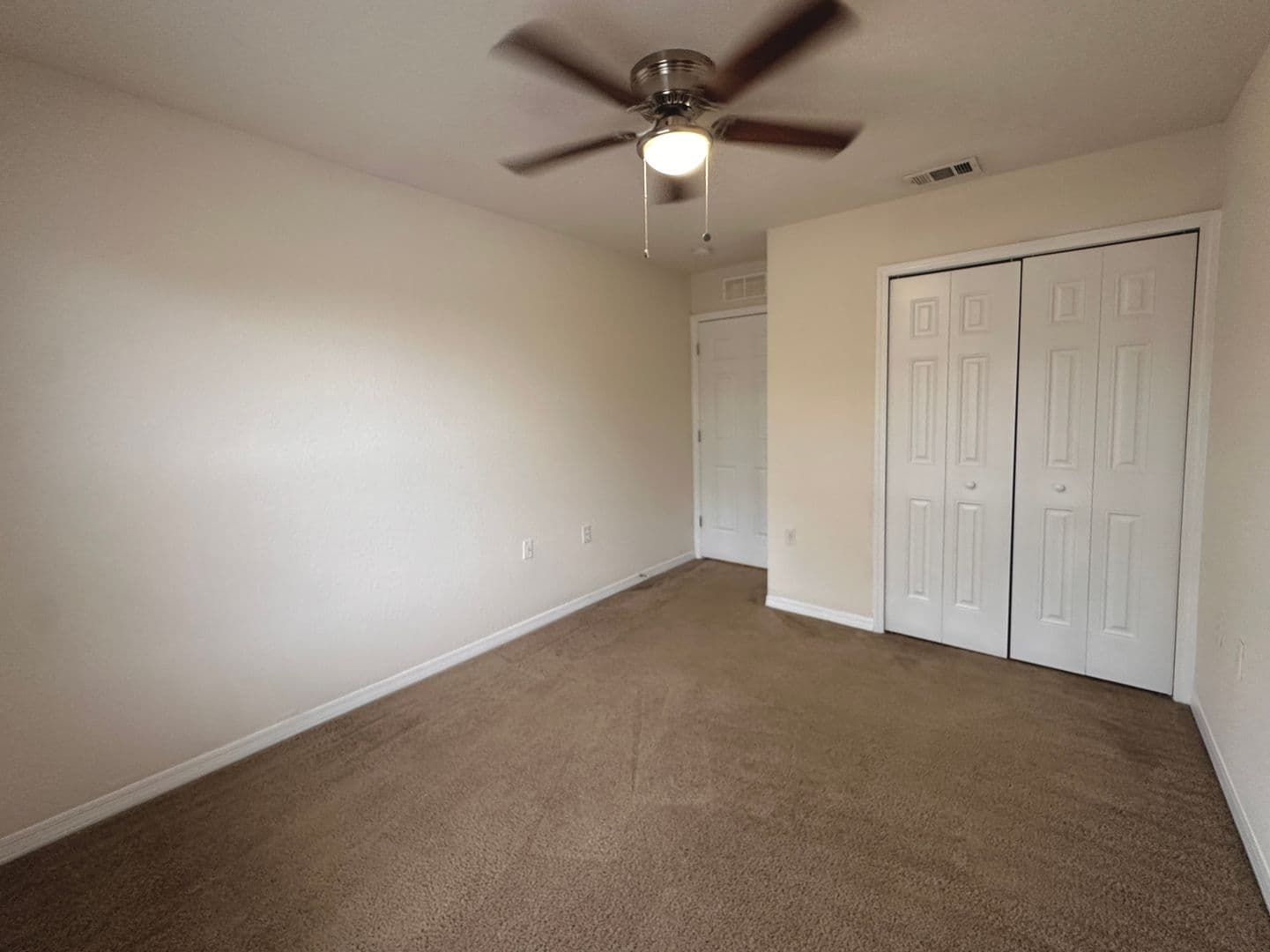 Bunnell Condo: 4600 E Moody Blvd 13 N