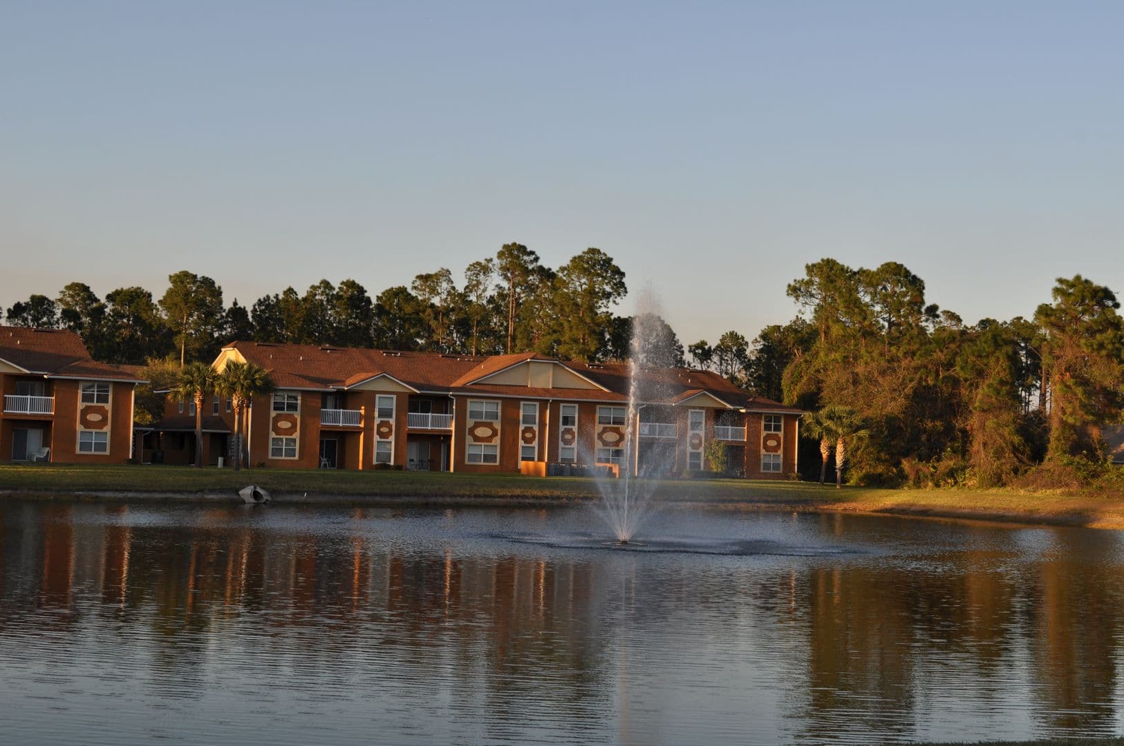 BUNNELL Condo: 4600 E Moody Blvd 3J