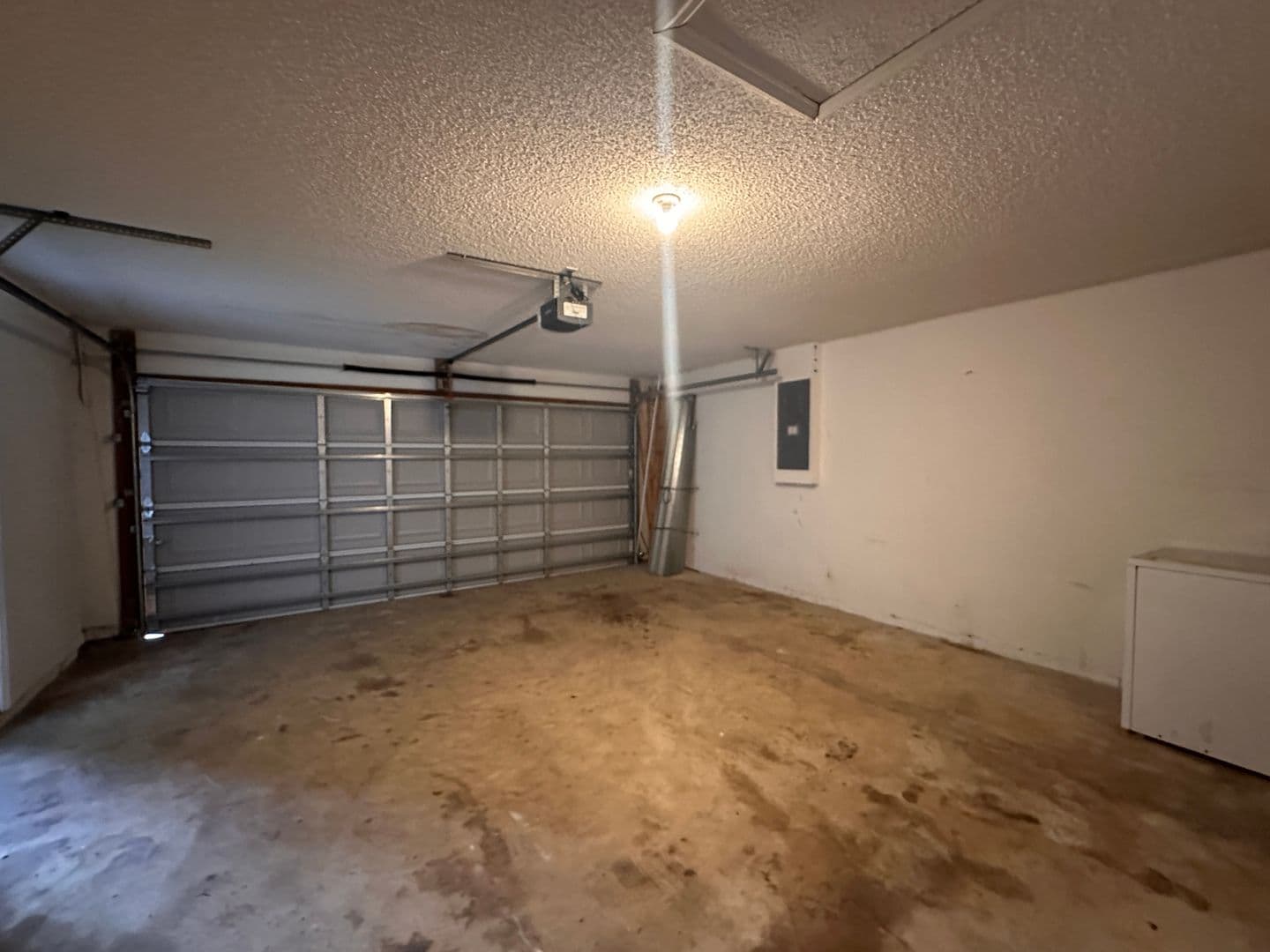Palm Coast House: 33 Rybark Lane