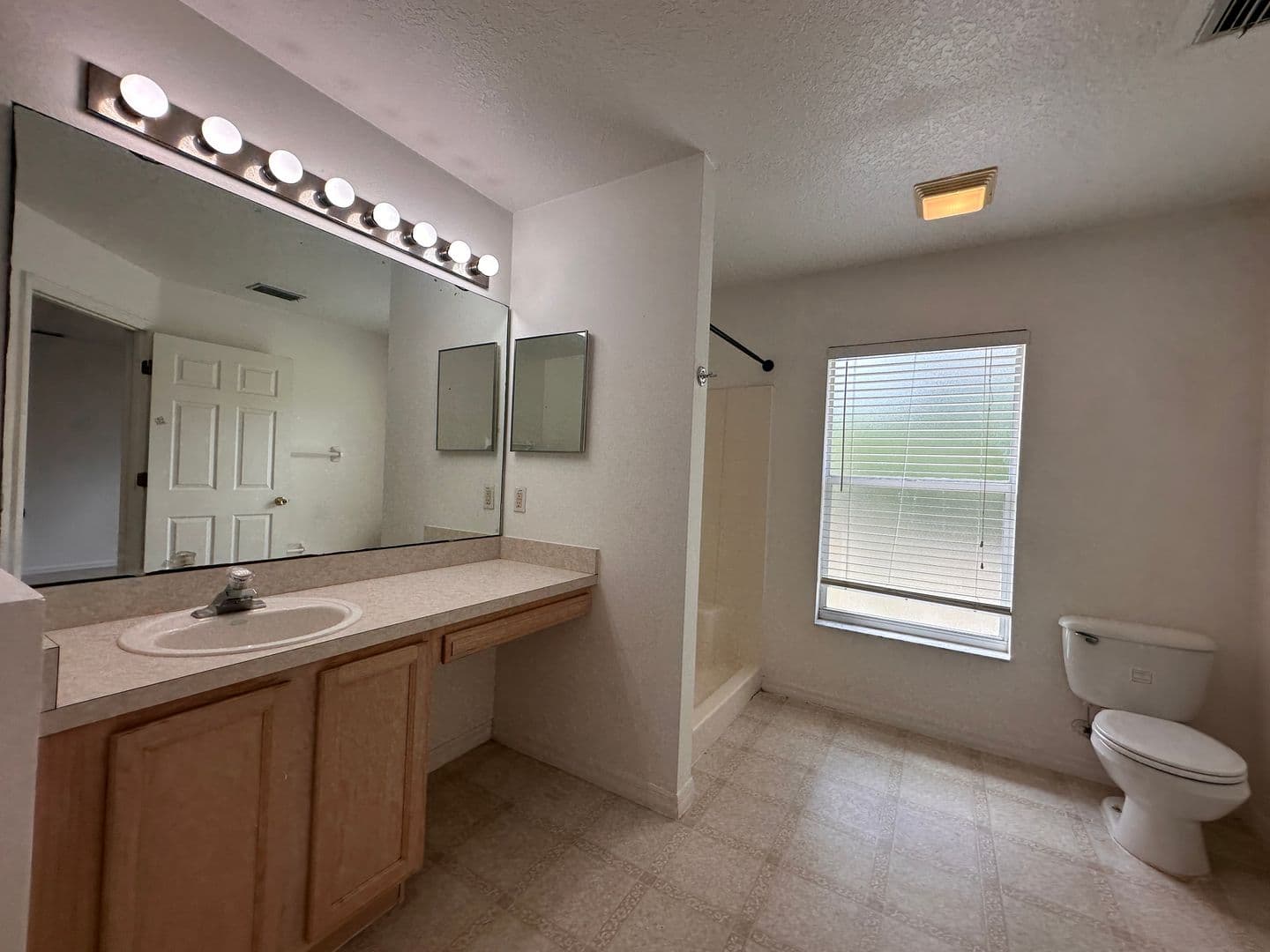 Palm Coast House: 33 Rybark Lane