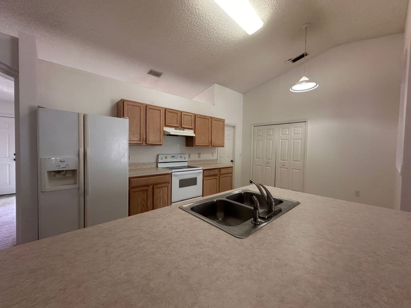 Palm Coast House: 33 Rybark Lane