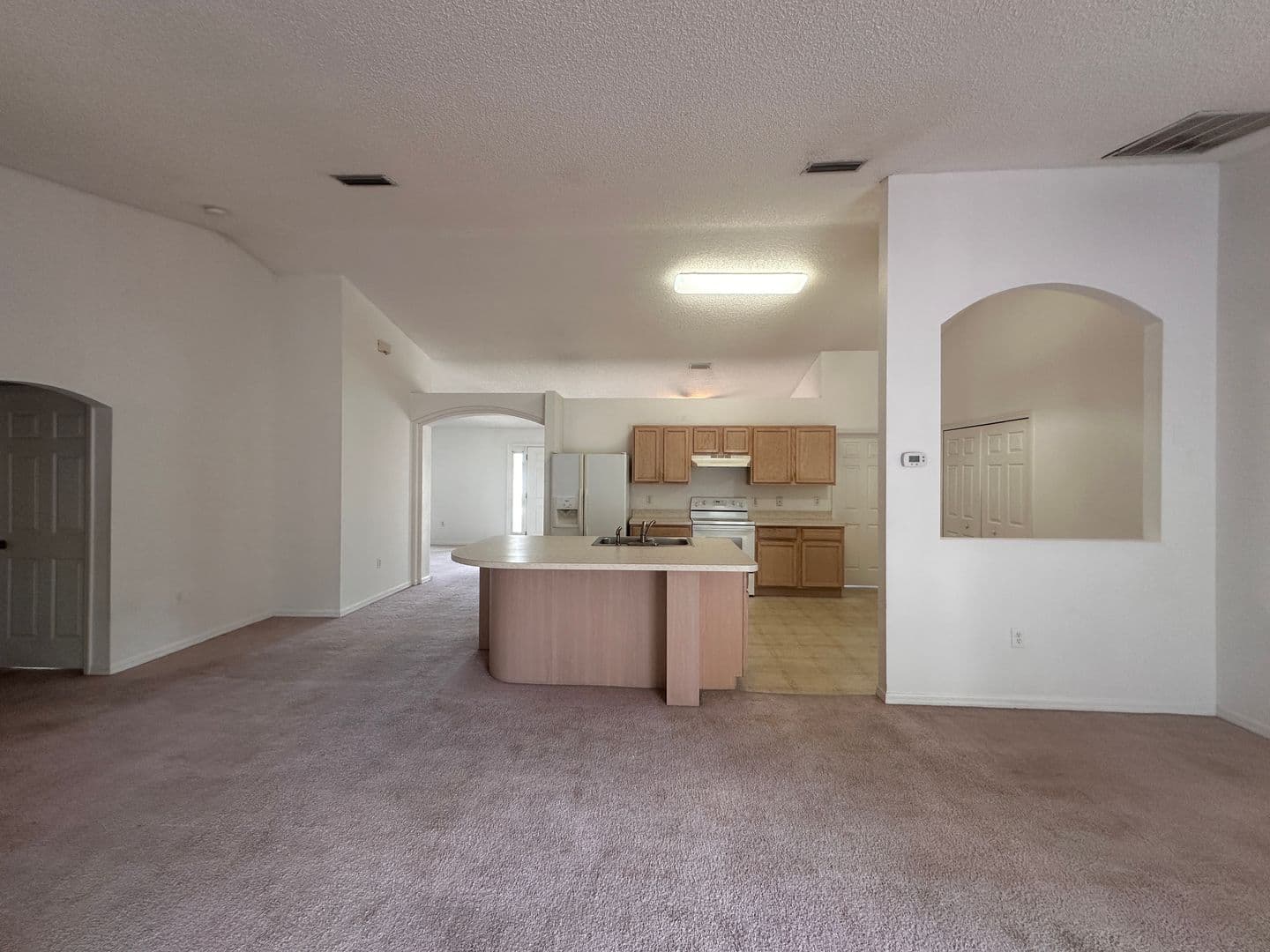 Palm Coast House: 33 Rybark Lane