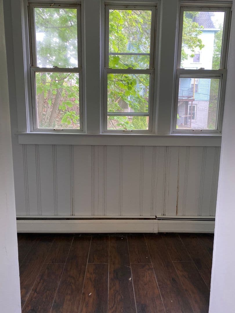 Meriden Apartment: 109 West Main Street