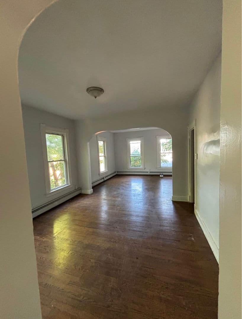 Meriden Apartment: 109 West Main Street