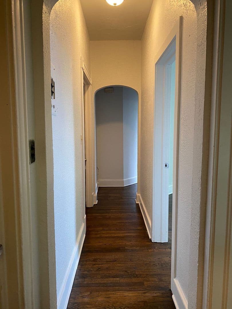 Meriden Apartment: 109 West Main Street