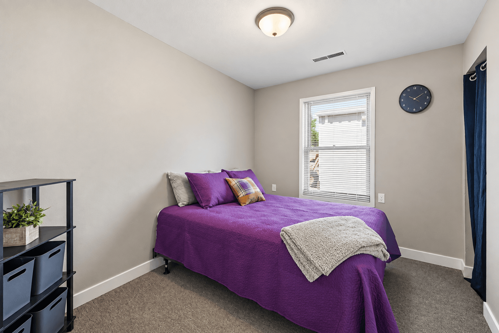 Cedar Falls Apartment: 2112 Merner Ave