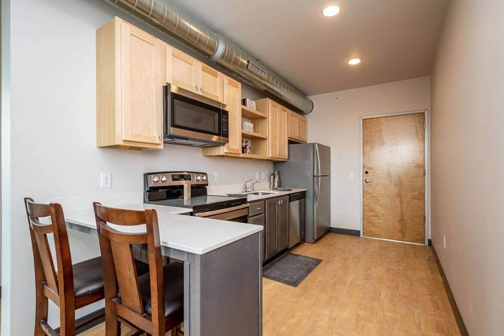 Cedar Rapids Apartment: 245 2nd Street SW
