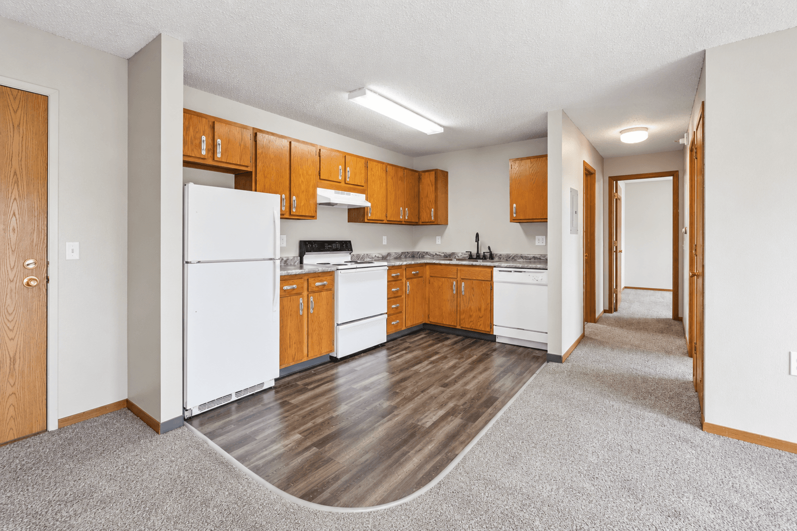 Waverly Apartment: 701 16th Street SW