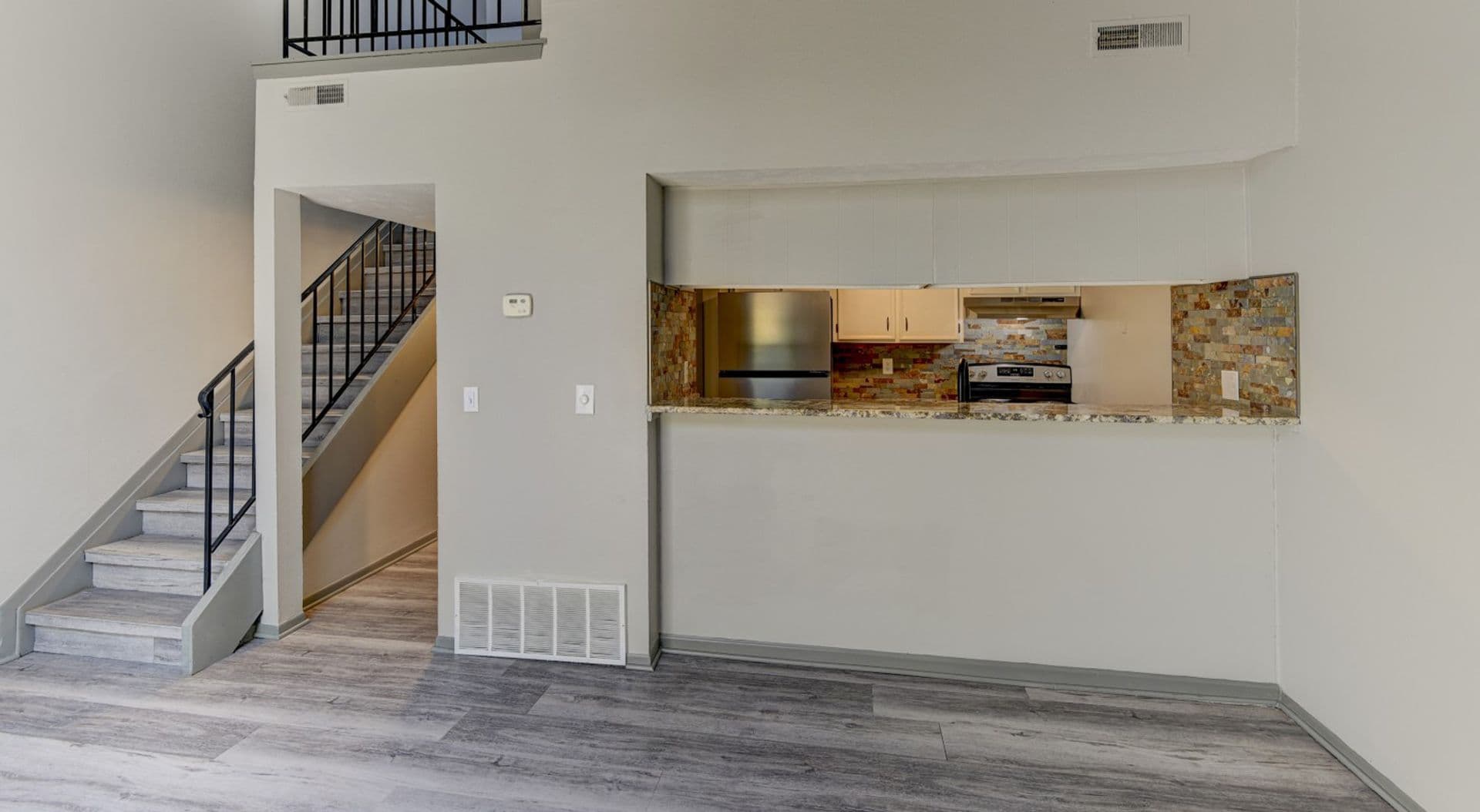 Omaha Apartment: 3816 109th Plaza