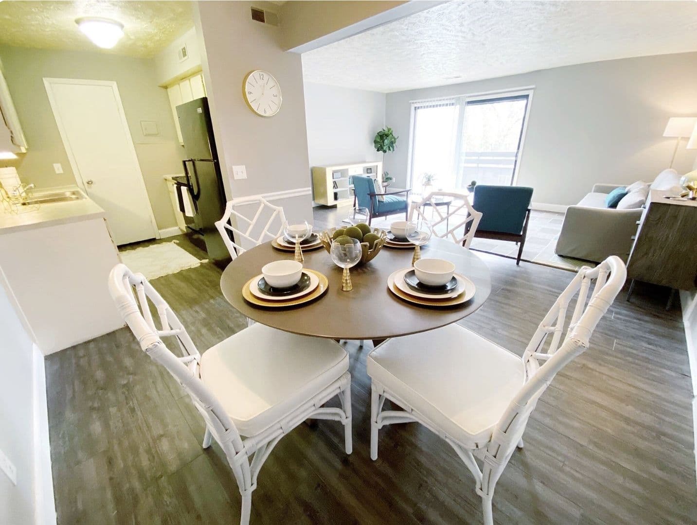 Omaha Apartment: 10505 Evans Plaza