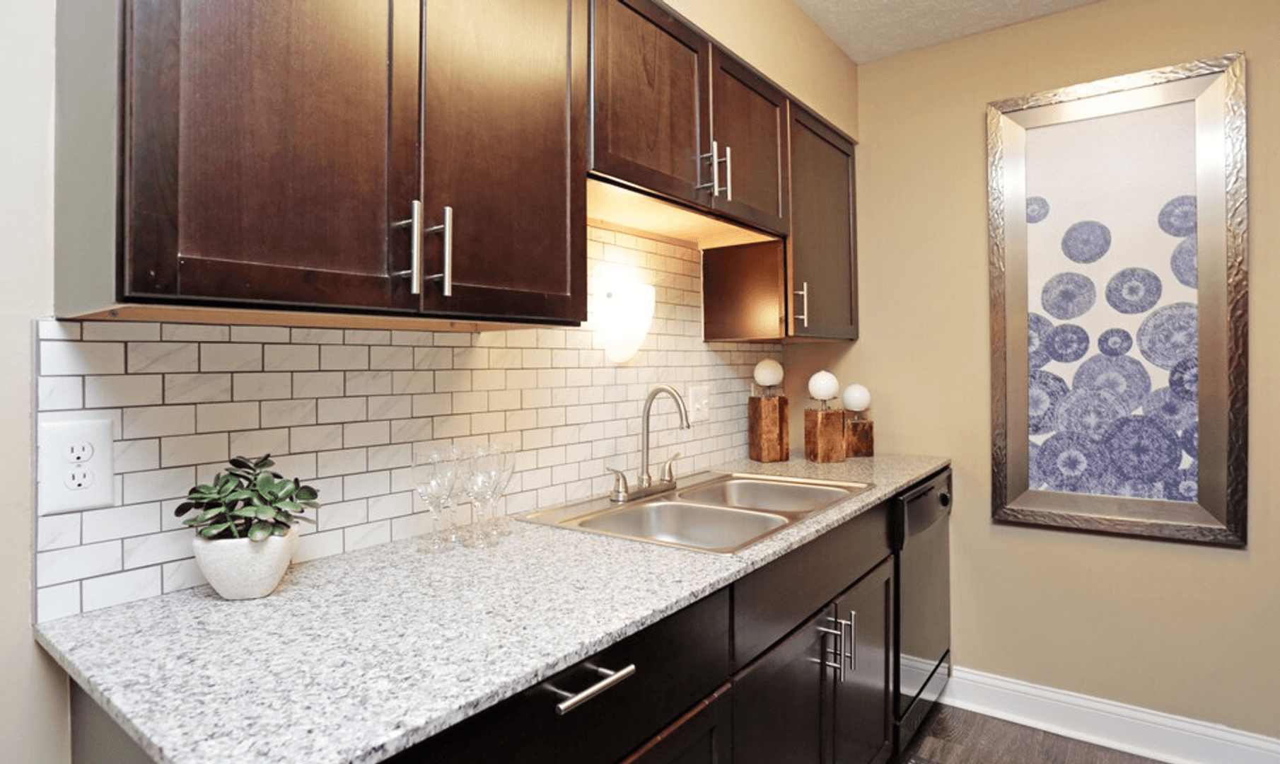 Omaha Apartment: 10505 Evans Plaza